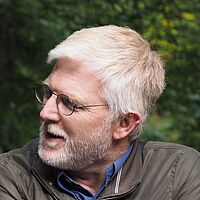 Padraig O'Tuama (C) Eckart Senitza